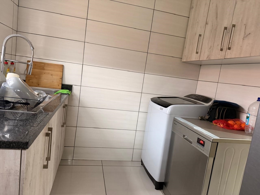 3 Bedroom Property for Sale in Waterkloof East North West